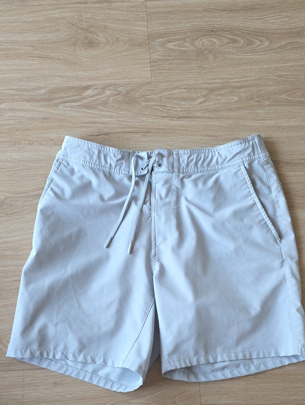 Ten Thousand Foundation Short 7"
